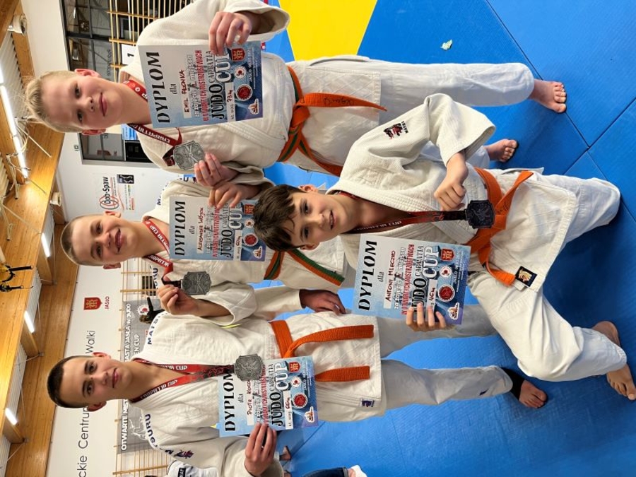 Czwórka tarnowskich medalistów w kategorii U-15